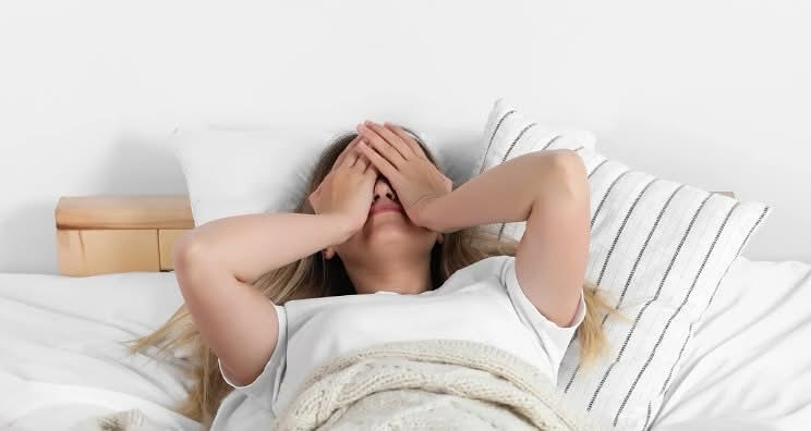 Is this you in the morning?

Do you feel like sleep has eluded you or maybe you didn’t even sleep at all! I know how this feels!

Do you know that imbalanced blood sugar has a direct impact on your sleep quality?

Take my free blood sugar rollercoaster quiz, link in bio, to see where you land with your blood sugar balance!