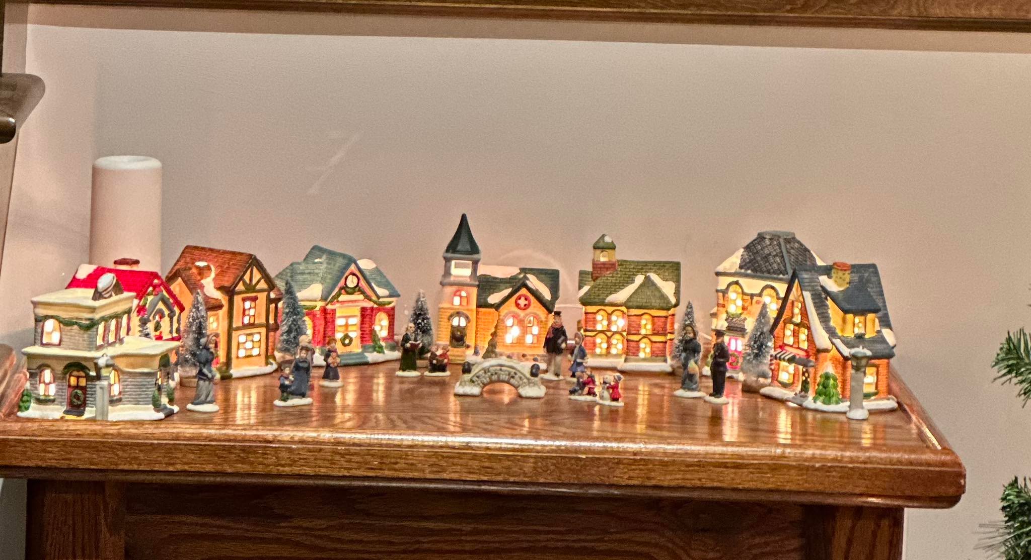 Do you love Salads in the colder months?

I didn’t take a photo of my lunch, I do want to talk about it. You get to enjoy the little village I have setup in my living room. 

I had the crispiest lettuce with beet salad, bean salad, some Boursin and mashed avocado for my lunch, I drizzled it with a small amount of balsamic reduction. It was truly delicious!

I think I’ve changed my mind about having a salad in the colder months!